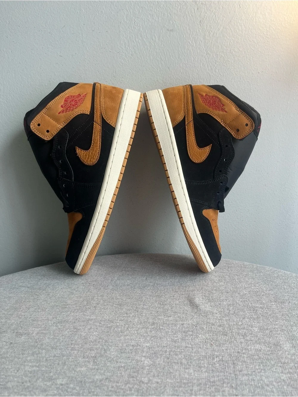 Nike Air Jordan 1 Mid SE Black Flax Varsity Red Men's Shoe Size 10 HV4091-002​